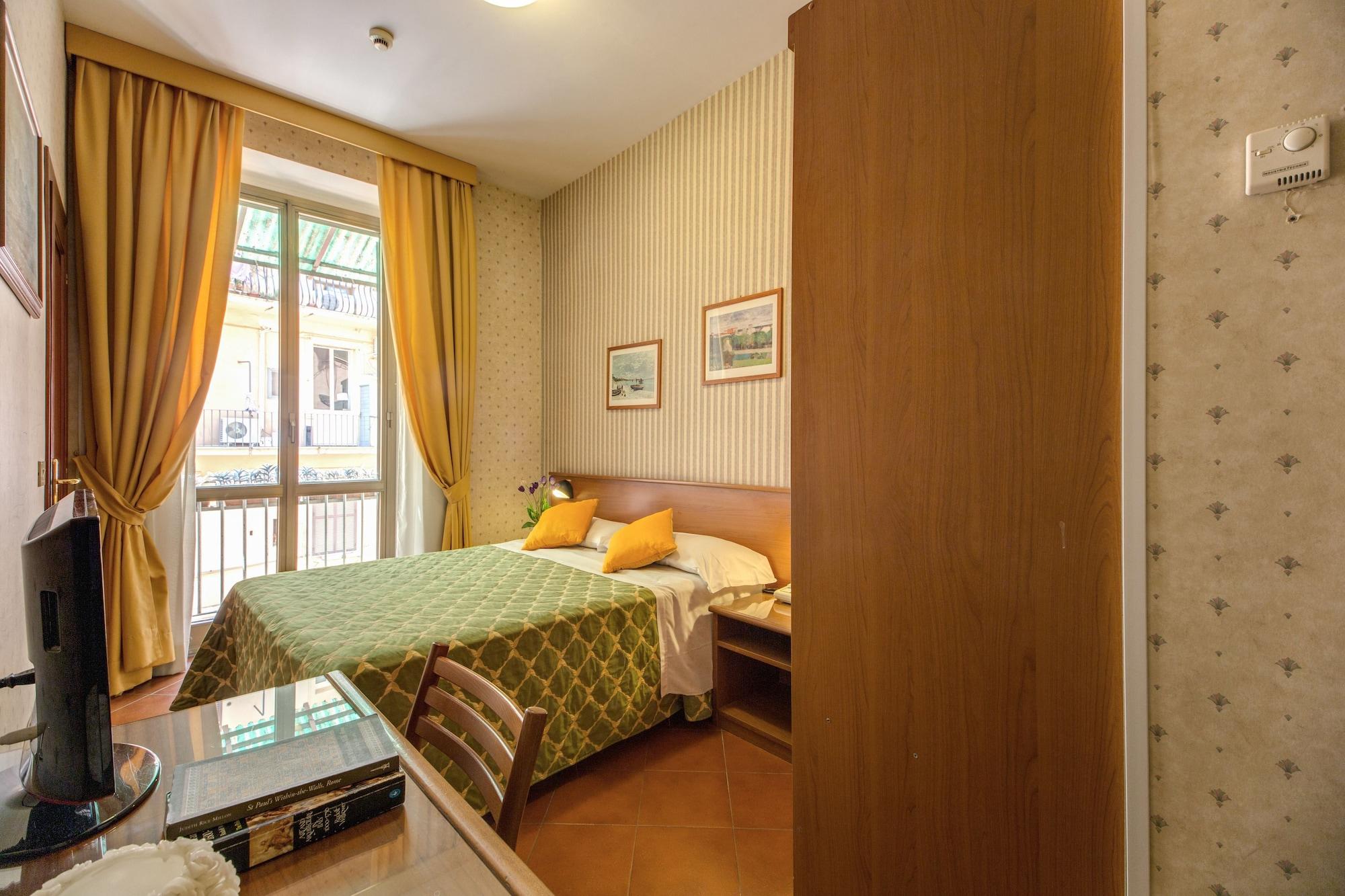 Hotel Corona Rome Bagian luar foto